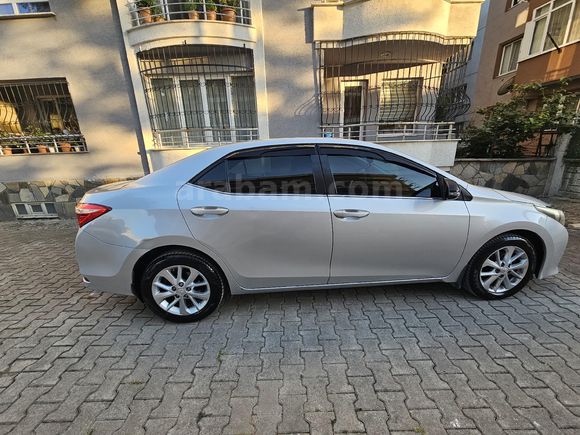 Sahibinden Toyota Corolla 1.4 D-4D Advance 2015 Model