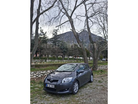 Sahibinden Toyota Auris 1.6 Elegant 2008 Model