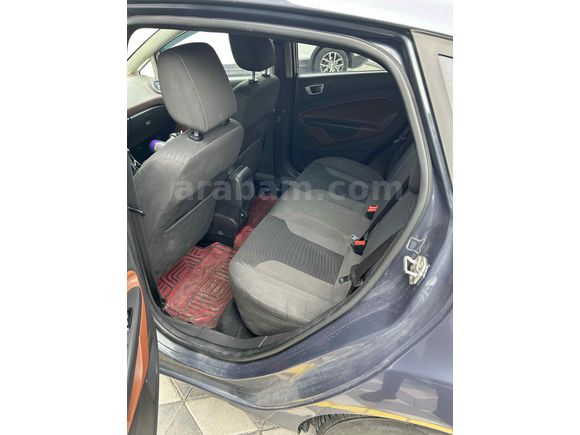 Sahibinden Ford Fiesta 1.4 Titanium 2013 Model 