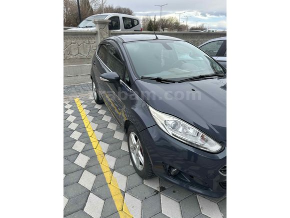 Sahibinden Ford Fiesta 1.4 Titanium 2013 Model 
