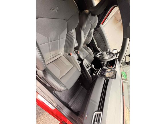 Sahibinden Renault Clio 1.0 TCe Techno Esprit Alpine 2024 Model  11.800 km Kırmızı