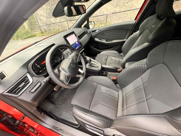 Sahibinden Renault Clio 1.0 TCe Techno Esprit Alpine 2024 Model  11.800 km Kırmızı
