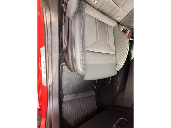 Sahibinden Renault Clio 1.0 TCe Techno Esprit Alpine 2024 Model  11.800 km Kırmızı
