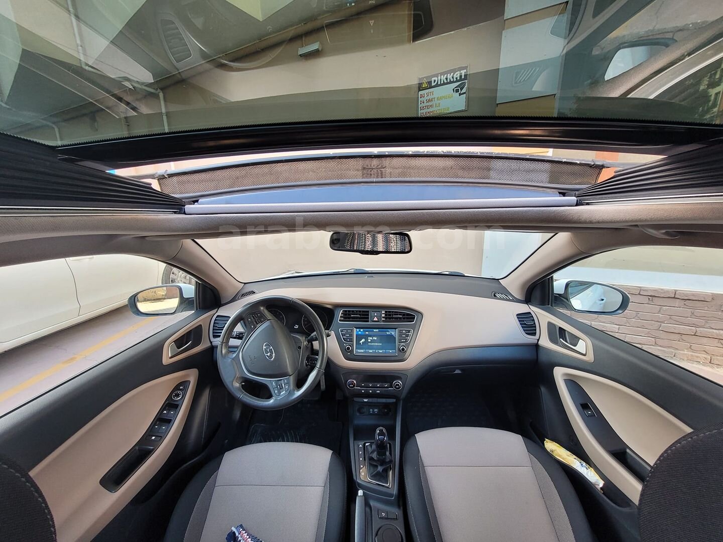 Sahibinden Hyundai i20 1.4 MPI Elite Smart 2019 Model Osmaniye 68.000 km Beyaz 7