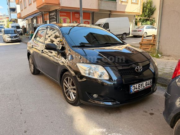 Sahibinden Toyota Auris 1.4 D-4D Blue 2008 Model  230.000 km Siyah