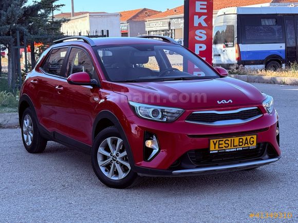 2022 KİA STONİC 1.4 MPİ **OTOMATİK VİTES** HATASIZ**80 BİN KM**