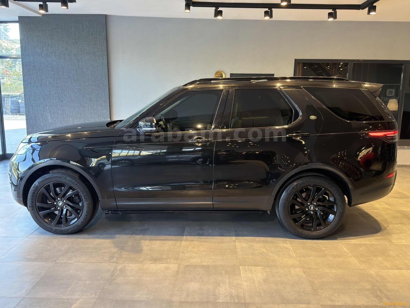 Galeriden Land Rover Discovery 2.0 TD4 SE 2017 Model Bursa 135.000 km Siyah 4