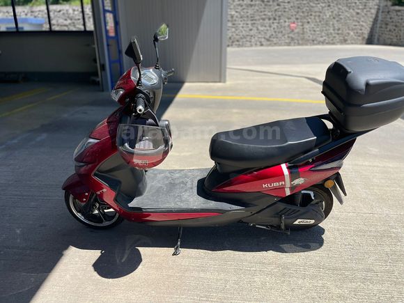 Sıfır Ayarında 200 km'de Elektrikli Motorlu Bisiklet 