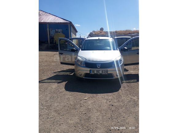 Sahibinden Dacia Sandero 1.2 Ambiance 2012 Model Van 135.000 km Gri (metalik)