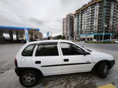 Sahibinden Opel Corsa 1.2 Swing 2000 Model  230.000 km Beyaz