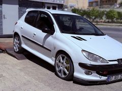 Sahibinden Peugeot 206 1.4 HDi X-line 2003 Model 