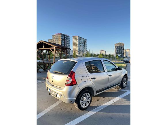 Sahibinden Dacia Sandero 1.4 Ambiance 2011 Model 