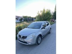 Sahibinden Dacia Sandero 1.4 Ambiance 2011 Model 