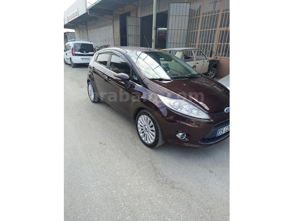 Sahibinden Ford Fiesta 1.4 Titanium 2009 Model