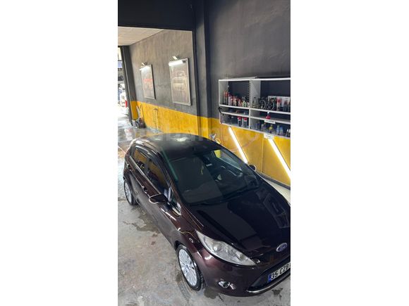 Sahibinden Ford Fiesta 1.4 Titanium 2009 Model