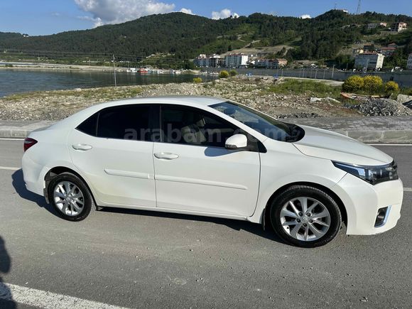 Sahibinden Toyota Corolla 1.4 D-4D Touch 2013 Model 