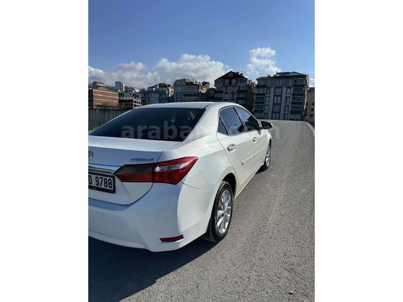 Sahibinden Toyota Corolla 1.4 D-4D Touch 2013 Model 