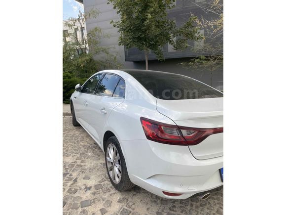 Sahibinden Renault Megane 1.3 TCe Icon 2020 Model 