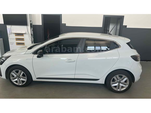 Sahibinden Renault Clio 1.0 TCe Evolution 2025 Model 