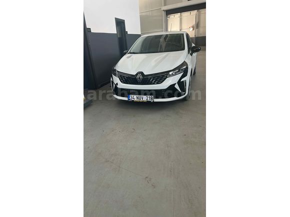 Sahibinden Renault Clio 1.0 TCe Evolution 2025 Model 
