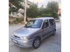 otomobil ruhsatlı Partner 1.9 D 2000 Model