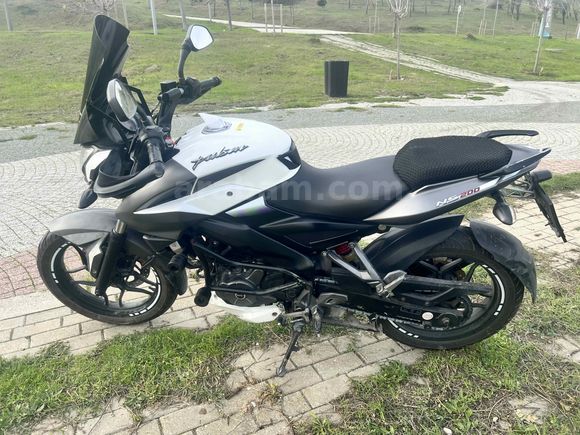 Sahibinden Bajaj Pulsar 200 NS ABS 