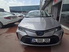 Sahibinden Toyota Corolla 1.8 Hybrid Flame X-Pack 2020 Model  81.000 km Gri