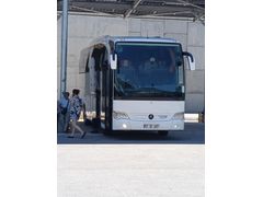 Rent-a-car'dan Mercedes - Benz Travego İzmir