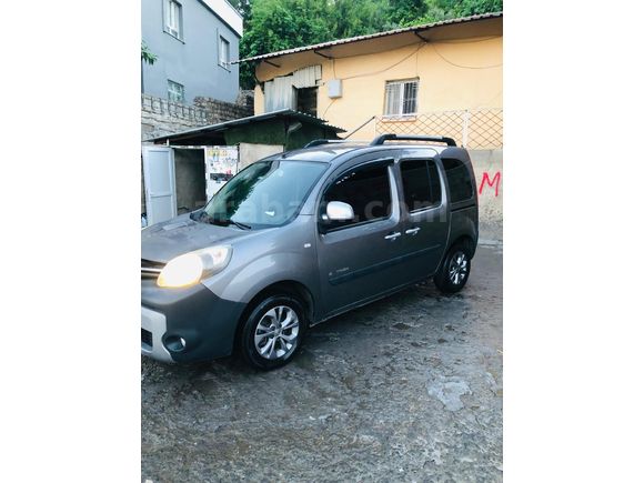 Sahibinden Renault Kangoo Multix 1.5 dCi Extreme 2016 Model