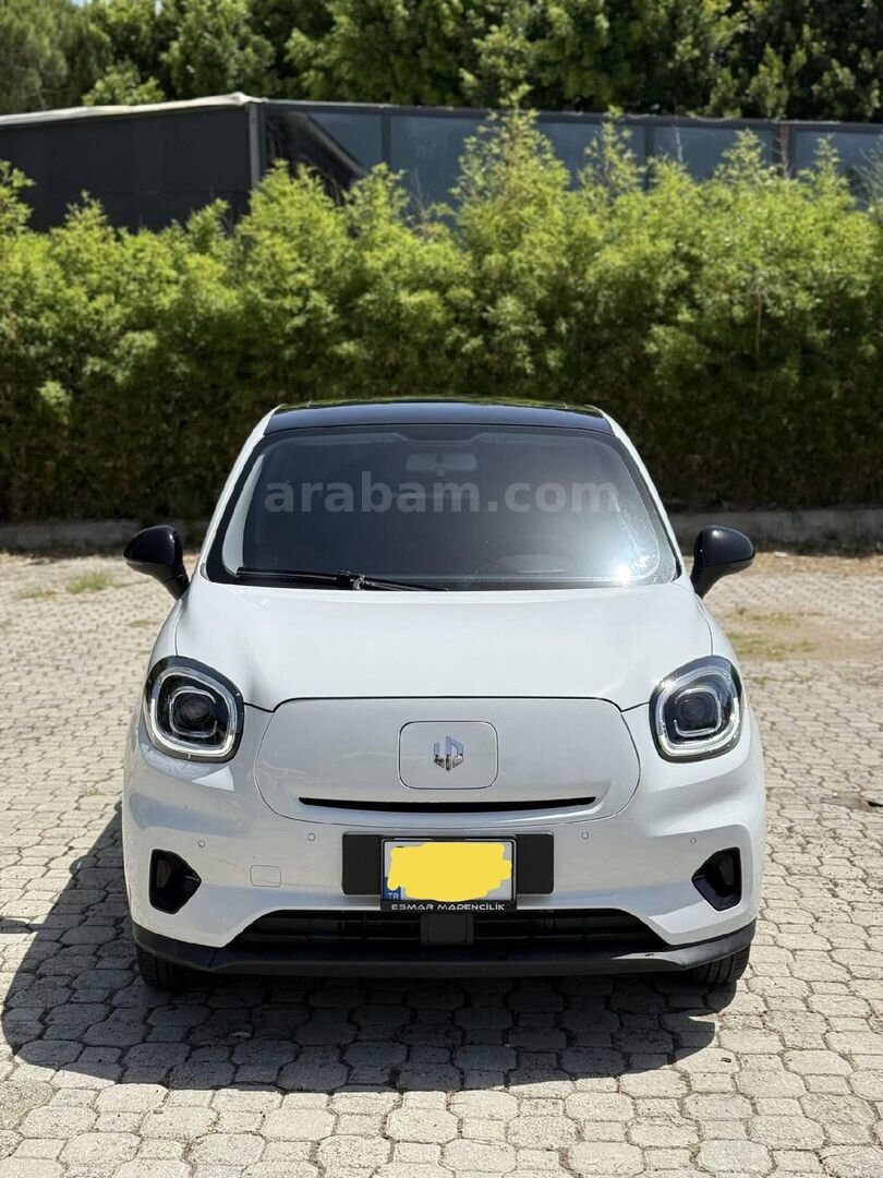 Sahibinden Leapmotor T03 400 2023 Model Kocaeli 24.500 km Beyaz 1