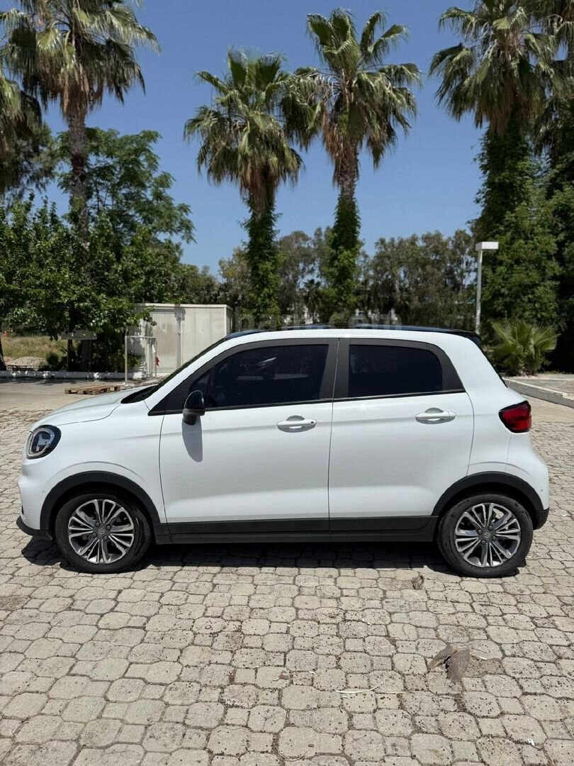 Sahibinden Leapmotor T03 400 2023 Model Kocaeli 24.500 km Beyaz 6