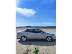 Sahibinden Opel Vectra 1.6 Comfort 2005 Model  240.000 km Gri