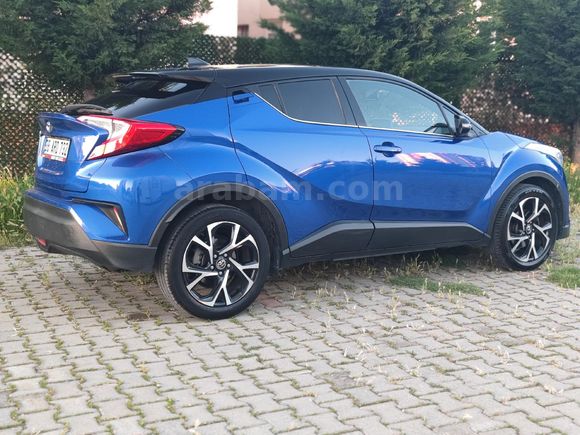 Sahibinden Toyota C-HR 1.2 Turbo Diamond 2016 Model  129.000 km Mavi (metalik)
