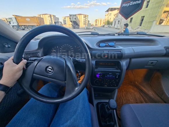 Sahibinden Opel Astra 1.4 Life 1994 Model