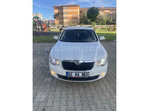 Sahibinden Skoda SuperB 1.6 TDI Elegance 2012 Model 