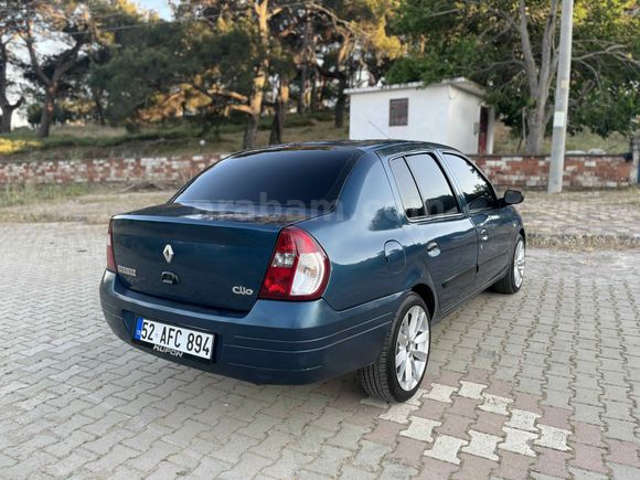 Sahibinden Renault Clio 1.4 RNA 2000 Model 