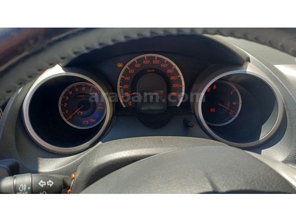 Sahibinden Honda Jazz 1.4 Fun 2011 Model