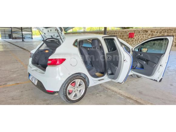 Galeriden Renault Clio 1.5 dCi Icon 2014 Model Yalova