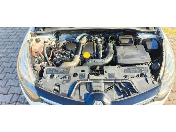 Galeriden Renault Clio 1.5 dCi Icon 2014 Model Yalova