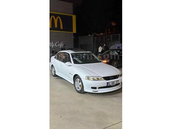 OPEL VECTRA B MASRAFSIZ. 