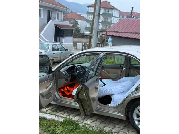 Sahibinden Honda Civic 1.6i VTEC LS 2003 Model 