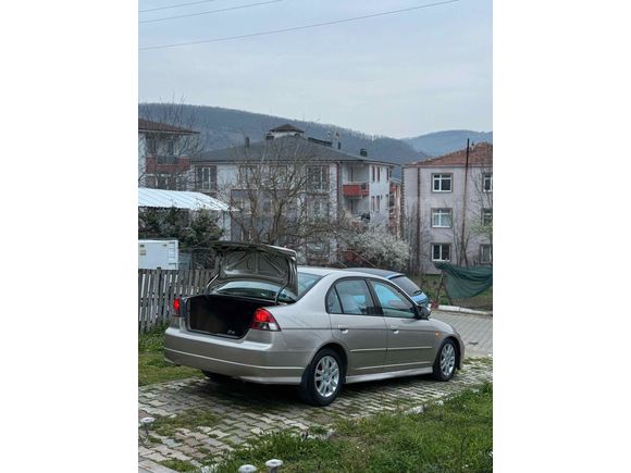 Sahibinden Honda Civic 1.6i VTEC LS 2003 Model 