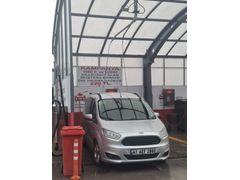 Sahibinden Ford Tourneo Courier 1.5 TDCi Delux 2015 Model