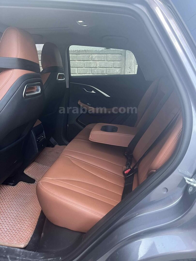 Sahibinden Chery Omoda 5 1.6 T-GDI Luxury 2024 Model Van 35.000 km Gri 4