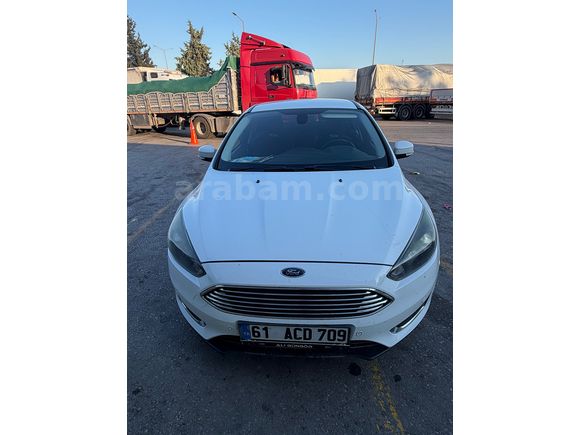Sahibinden Hatasız  Boyasız Tramersiz 2017 Ford Focus 1.6 TDCi Titanium 