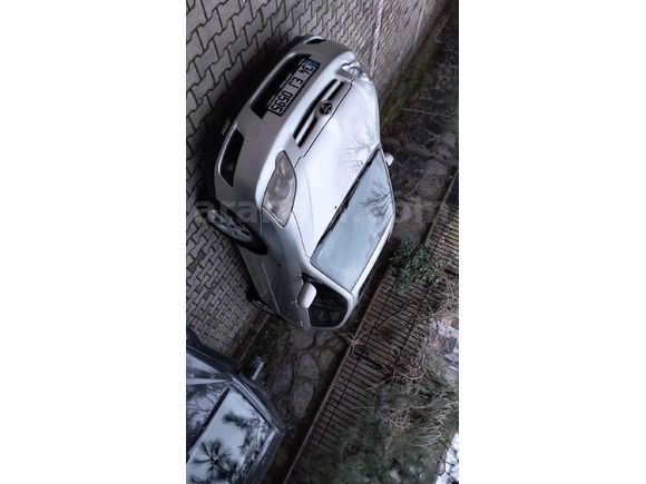 Sahibinden Toyota Corolla 1.6 Sol 2007 ful+ful  orjinal sanruf orjinal hız sabitleme  4 lastik yeni akü yeni  bakımları yeni tam otomatik pazarlık cuz