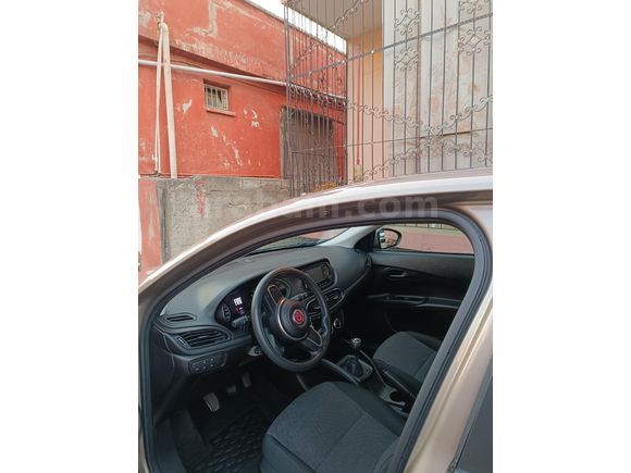 Sahibinden Fiat Egea 1.4 Fire Easy 2022 Model