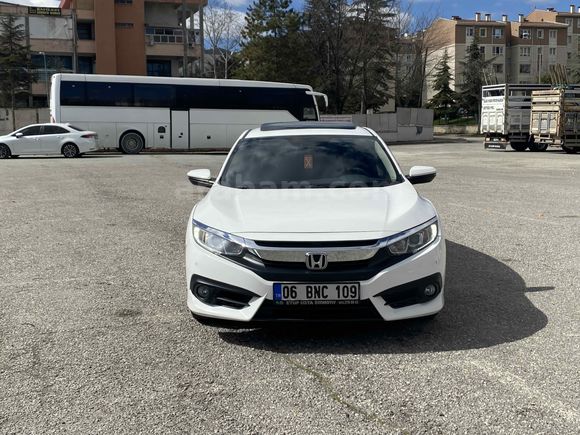 Sahibinden Honda Civic 1.6i VTEC Eco Elegance 2016 Model 
