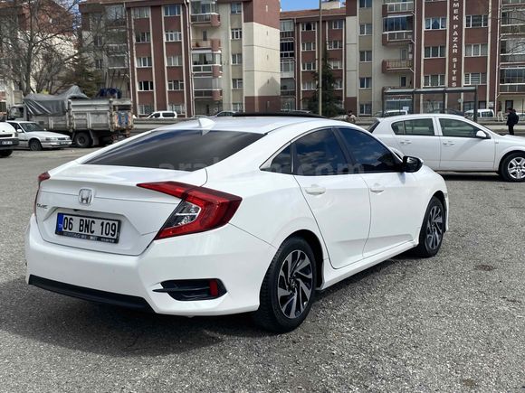 Sahibinden Honda Civic 1.6i VTEC Eco Elegance 2016 Model 