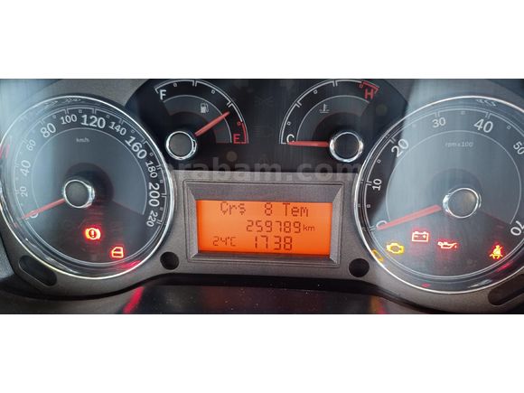 kredi kartı geçerlidir Sahibinden Fiat Linea 1.3 Multijet Active 2010 Model